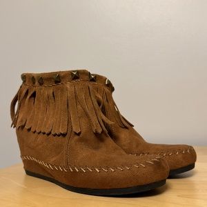 Mossimo Faux Suede Studded Fringe Wedge Fall Ankle Boots - Size 7
